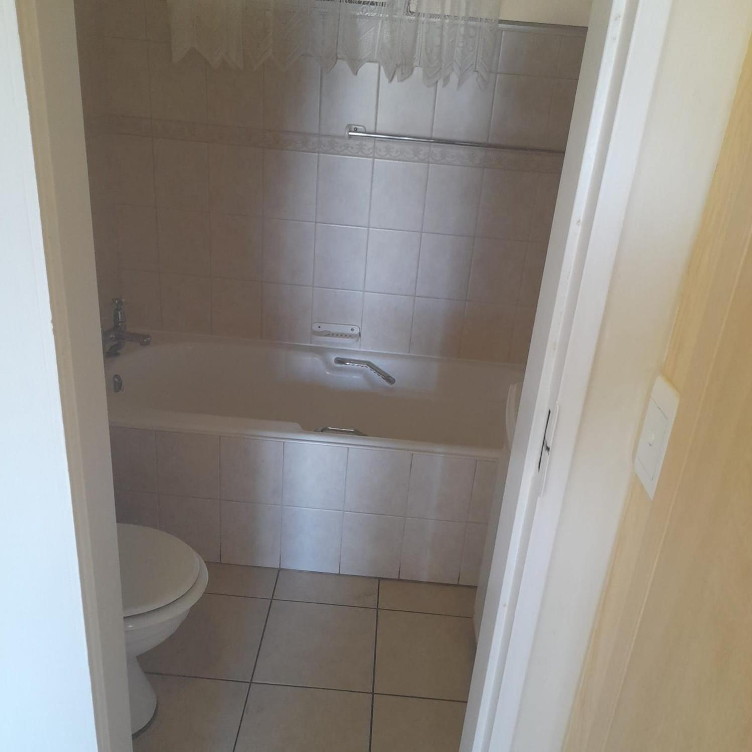 102 Santana Apartment Margate