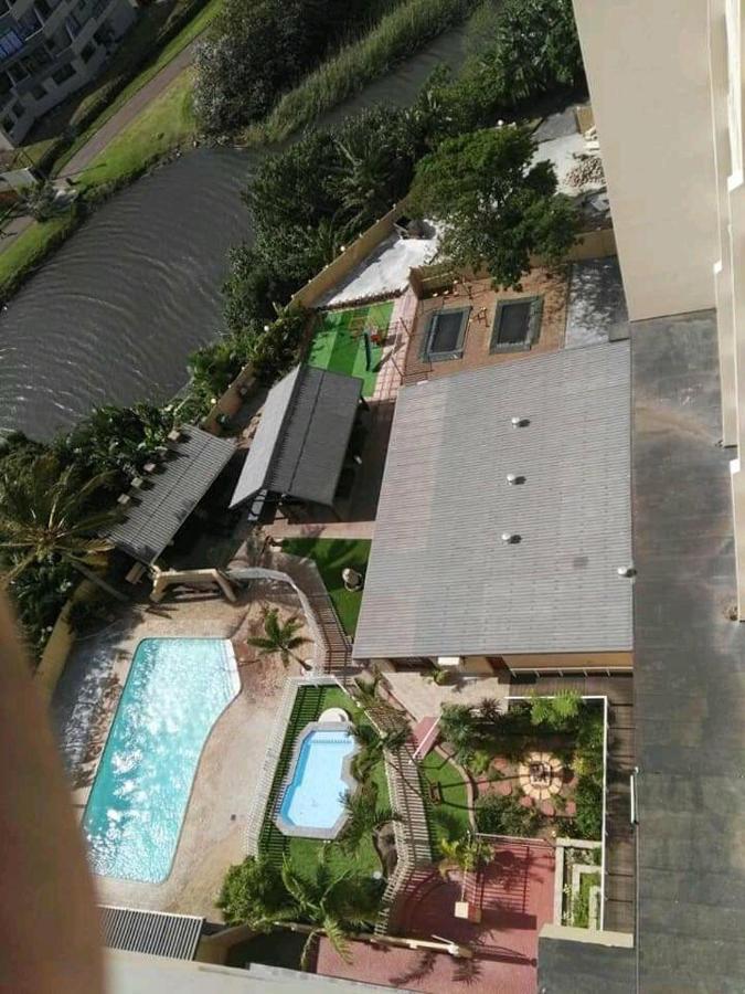 102 Santana Apartment